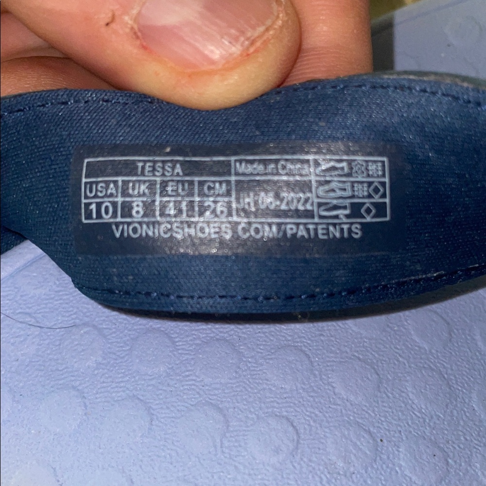 Vionic Blue and Light Blue Flip-Flops - Picture 3 of 6